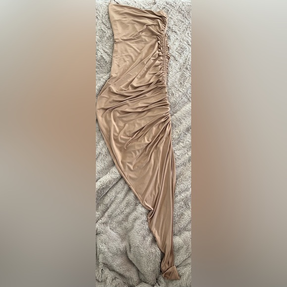 Dresses & Skirts - Special occasion dress